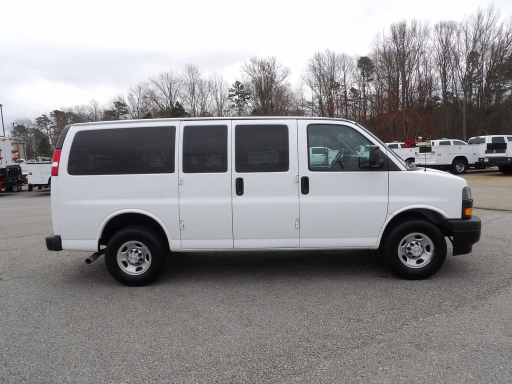 Used 2023 Chevrolet Express 2500 LS w/ Driver Convenience Package image 9