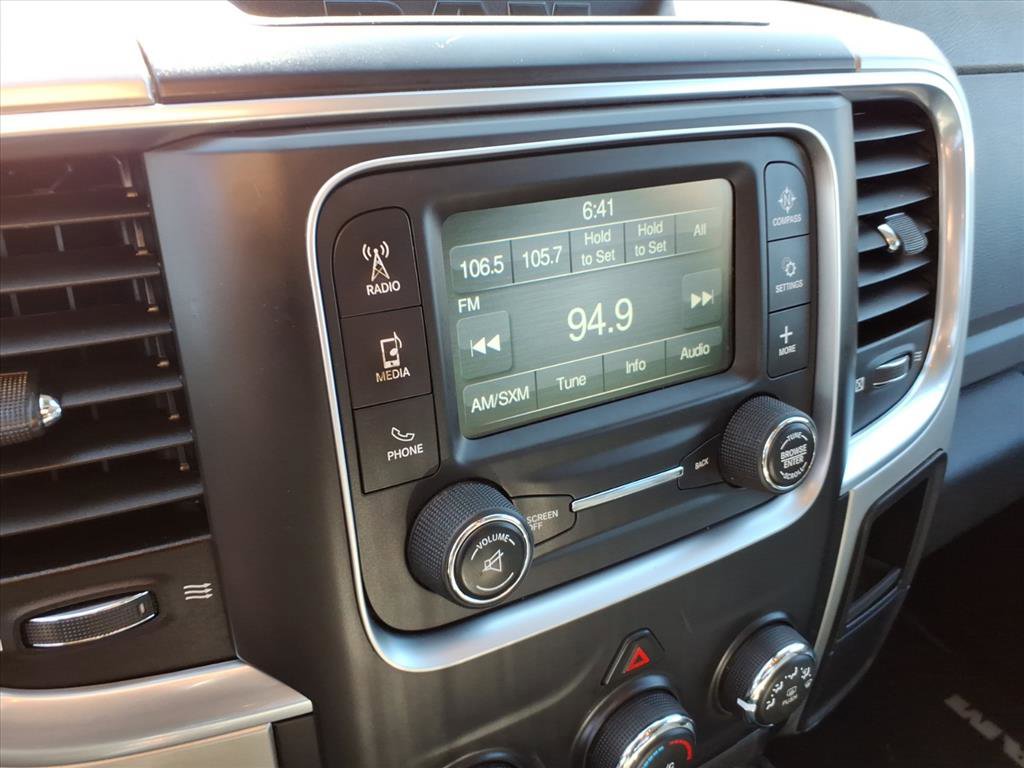 Used 2020 RAM 1500 Classic SLT image 27