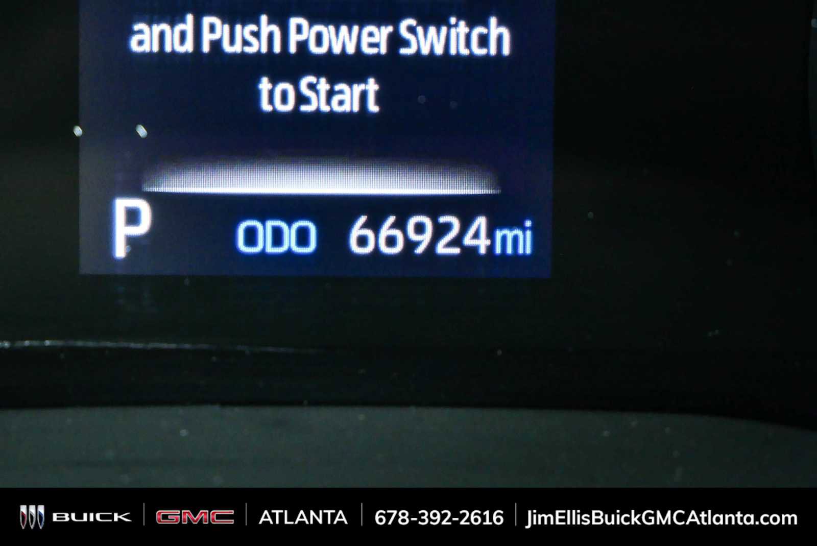 Used 2024 Toyota Sienna XLE FWD image 8