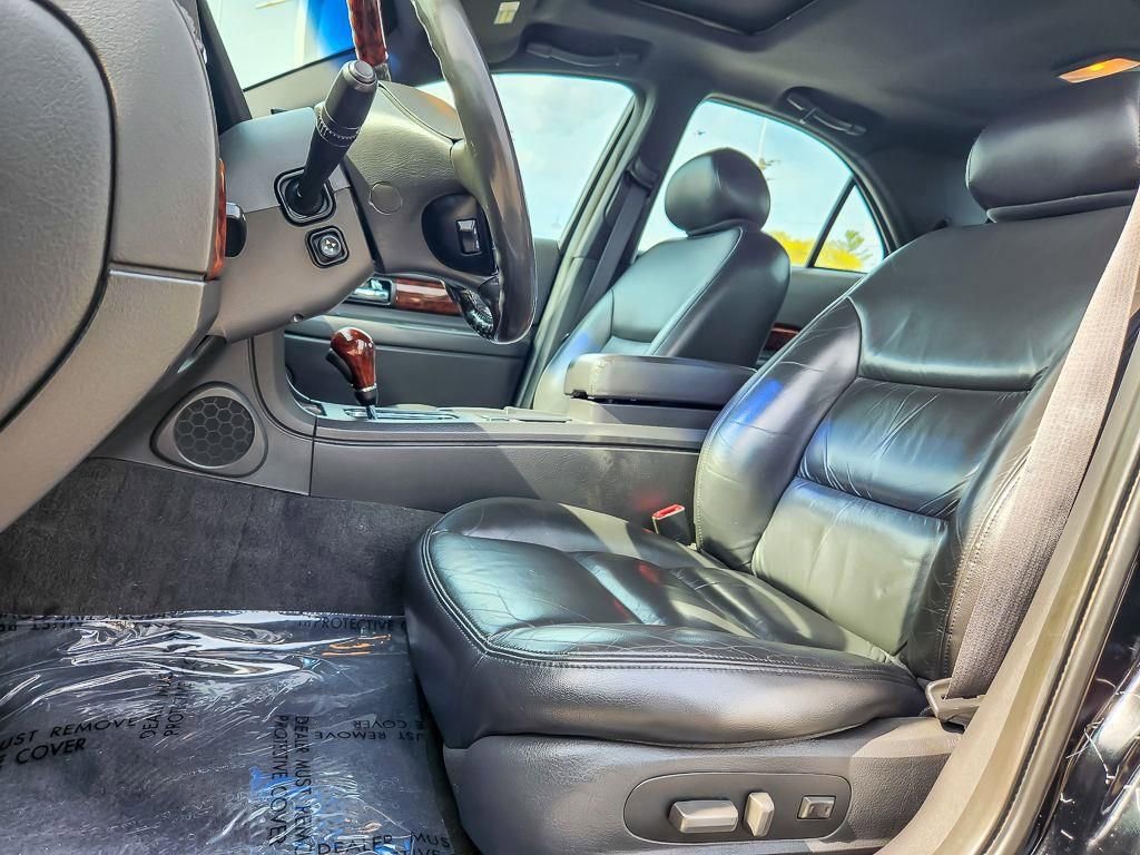 Used 2000 Lincoln LS RWD image 7