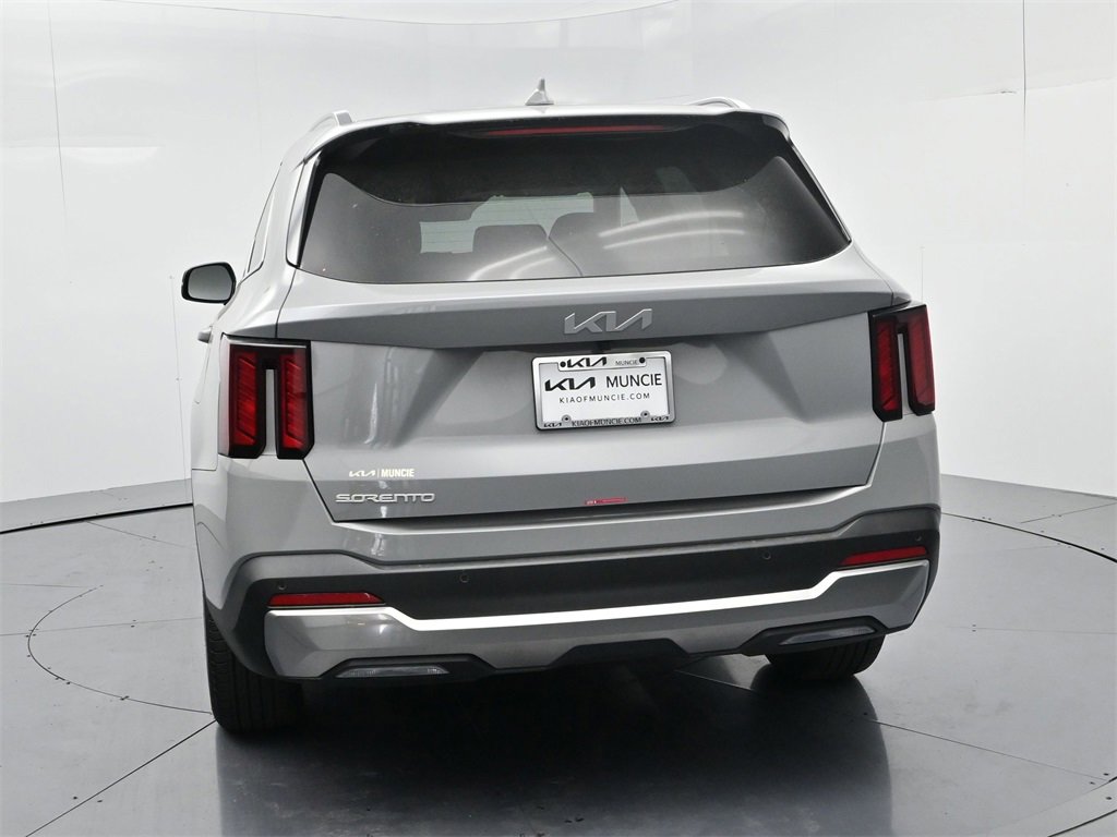 New 2025 Kia Sorento S image 7