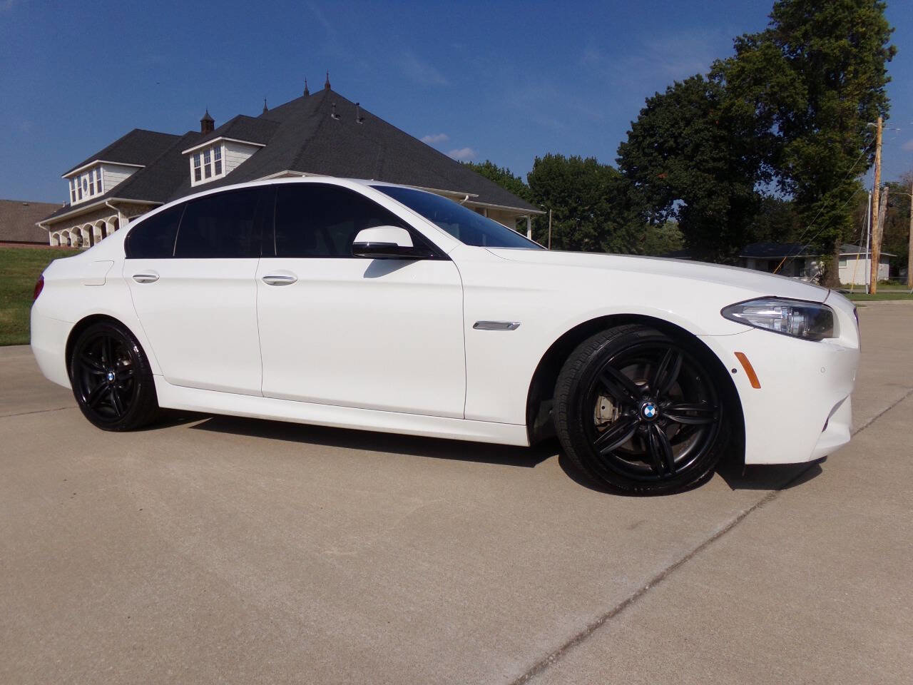 Used 2016 BMW 535i Sedan image 14