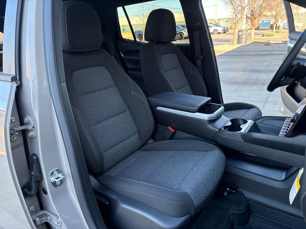 New 2026 GMC Terrain Elevation w/ LPO, Floor Liner Package image 34