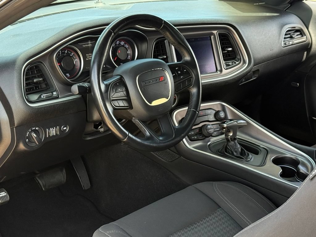 Used 2021 Dodge Challenger SXT RWD image 11