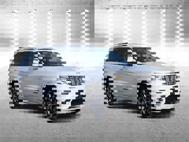 Used 2021 Jeep Grand Cherokee Summit image 2
