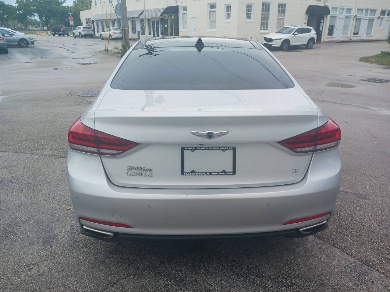 Used 2015 Hyundai Genesis 3.8 w/ Option Group 03 RWD image 7