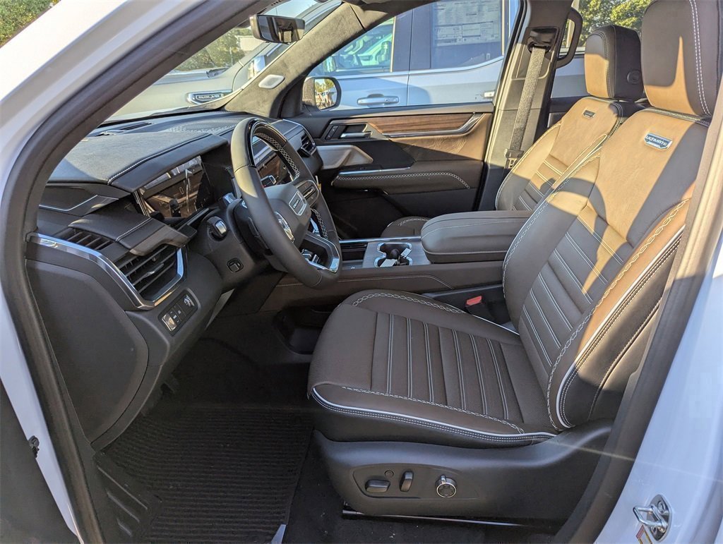 New 2026 GMC Acadia Denali Ultimate w/ LPO, All-Weather Package image 10