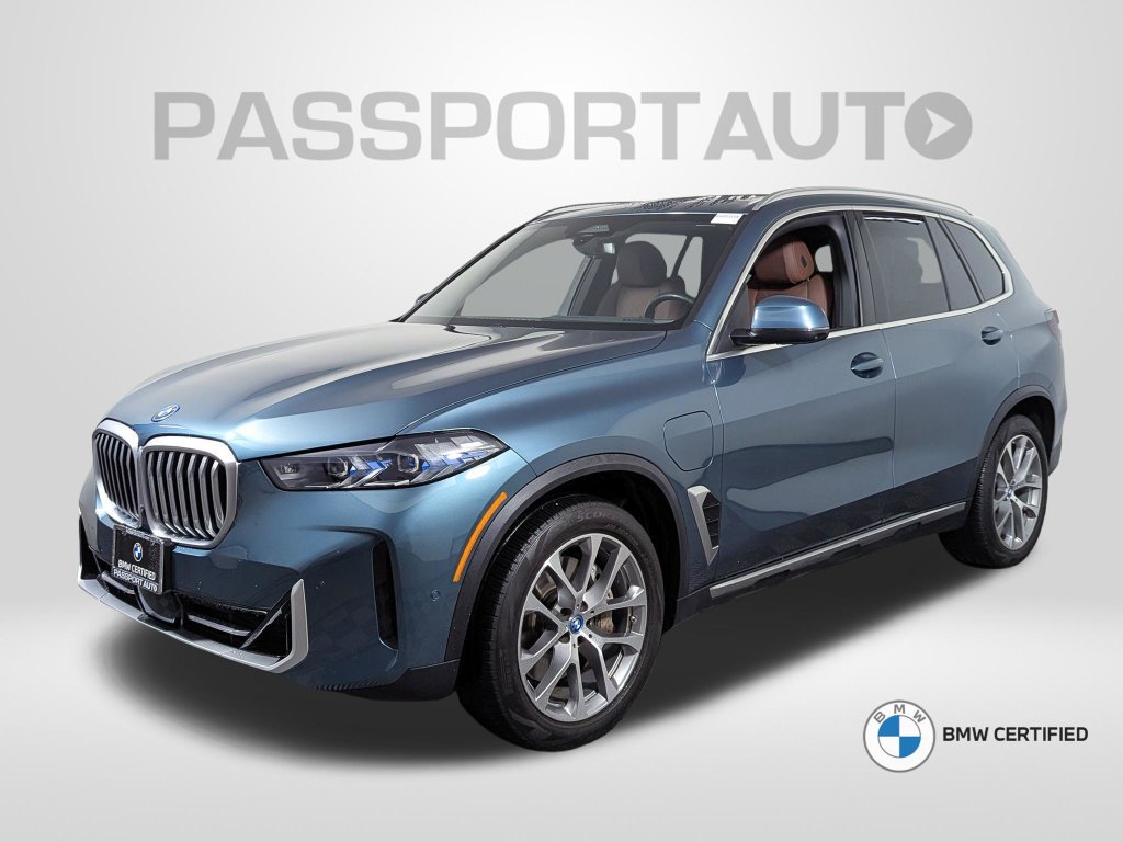 Certified 2025 BMW X5 xDrive50e w/ Premium Package AWD/4WD image 1