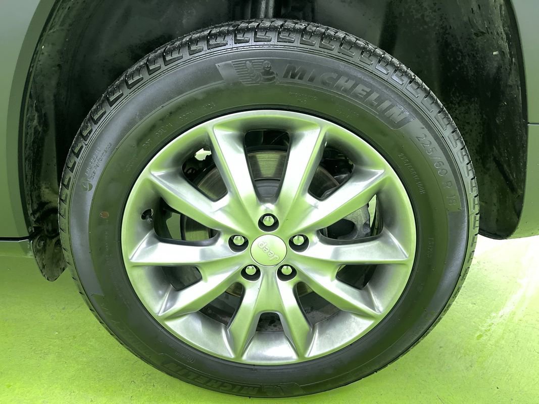 Used 2018 Jeep Cherokee Limited image 16