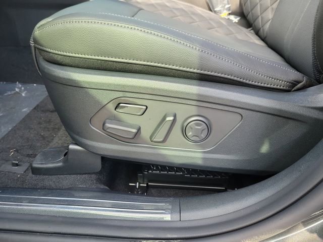 New 2026 Kia Sorento SX Prestige AWD/4WD image 17