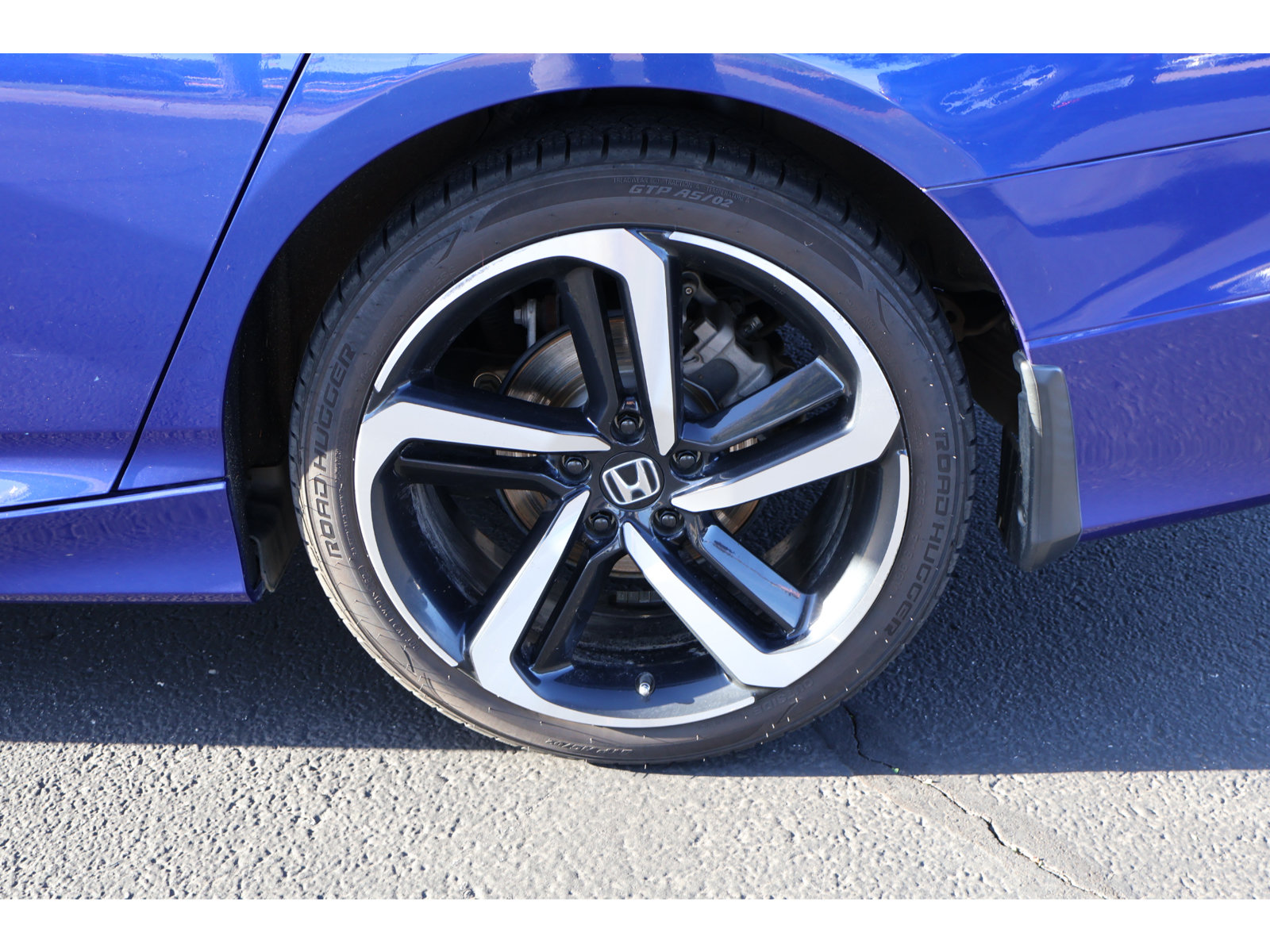 Used 2020 Honda Accord Sport image 14