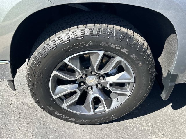 Certified 2024 Chevrolet Silverado 1500 LT AWD/4WD image 30