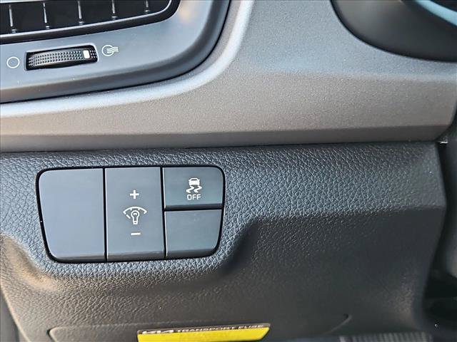 Used 2022 Kia Rio S FWD image 16