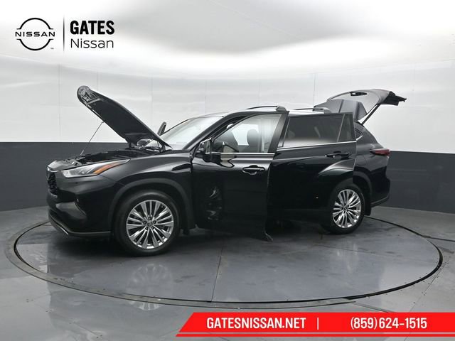 Used 2024 Toyota Highlander Platinum image 62