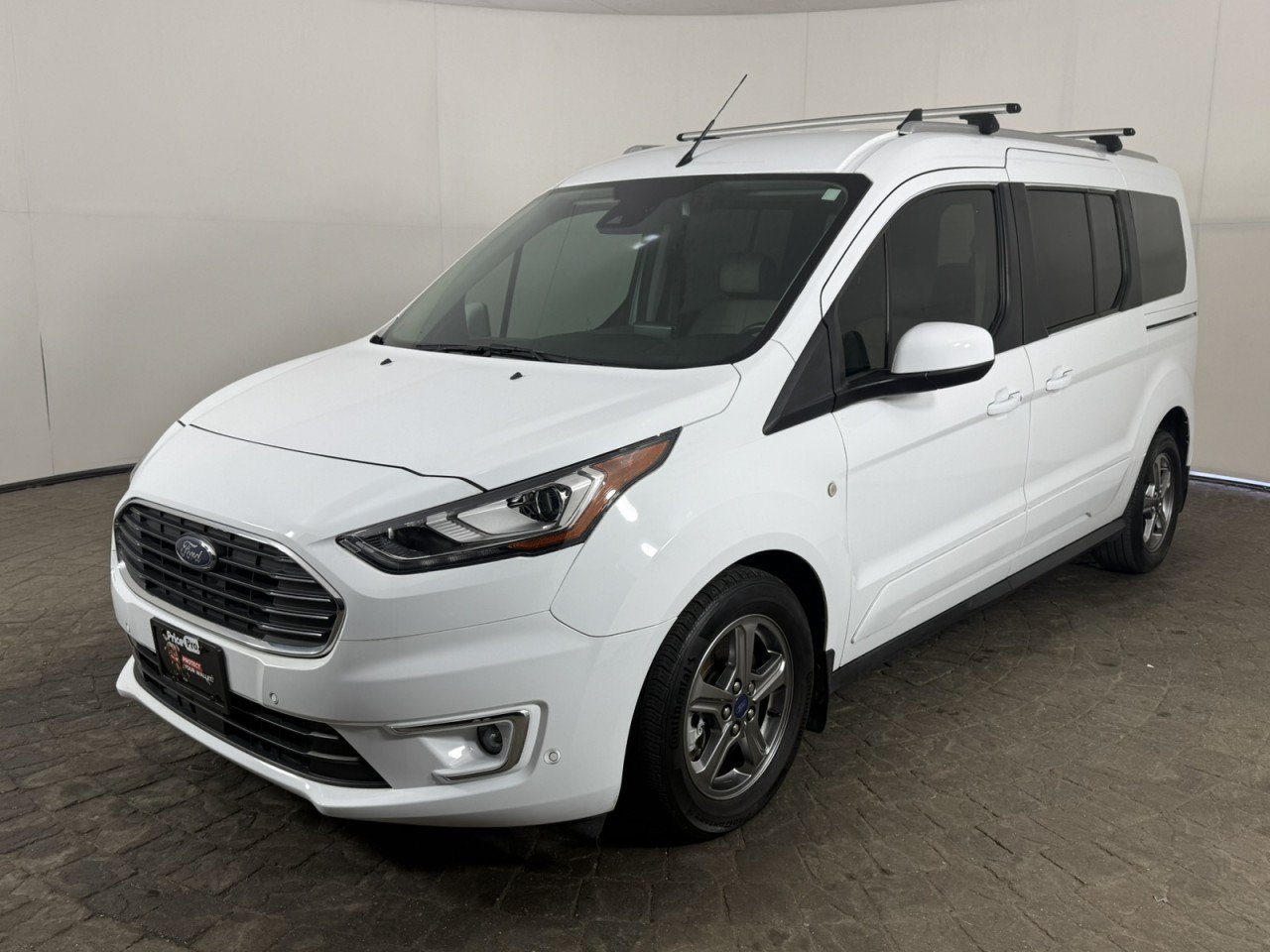 Used 2023 Ford Transit Connect Titanium FWD image 3