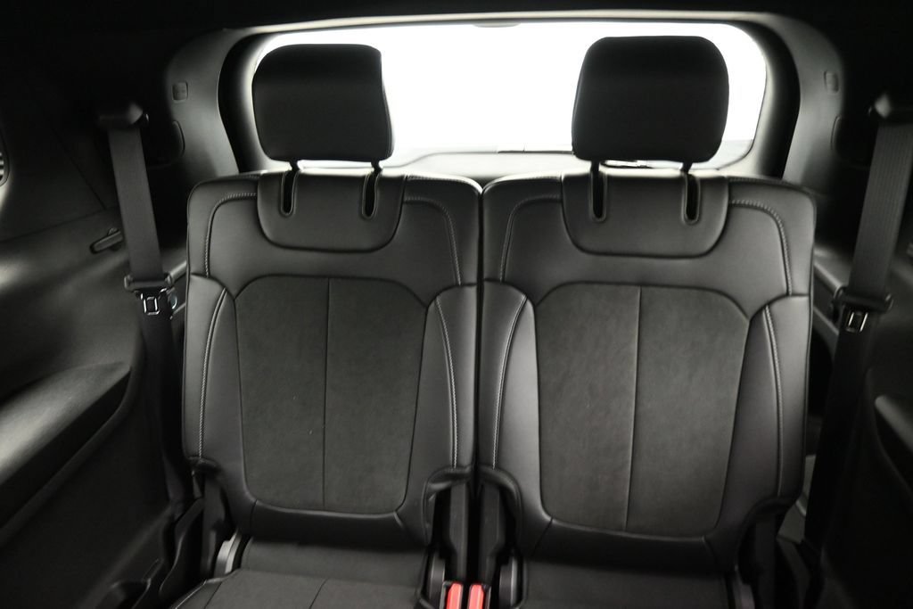 New 2026 Jeep Grand Cherokee L 2WD image 10