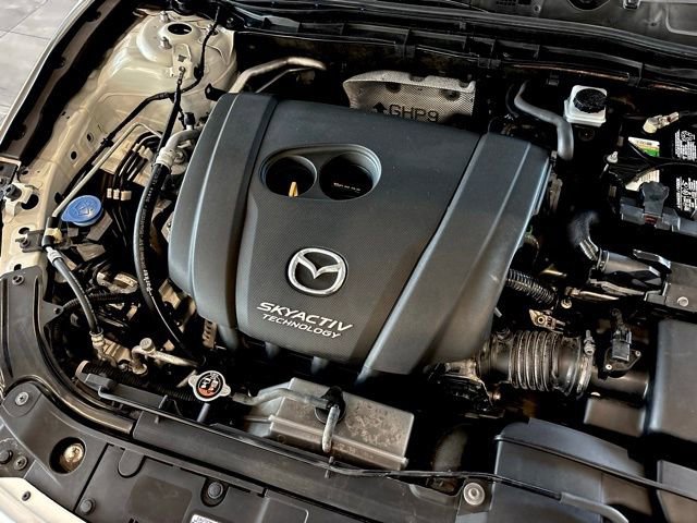 Used 2015 MAZDA MAZDA3 i Grand Touring image 37
