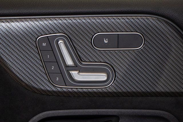 Certified 2023 Mercedes-Benz GLB 250 4MATIC image 14