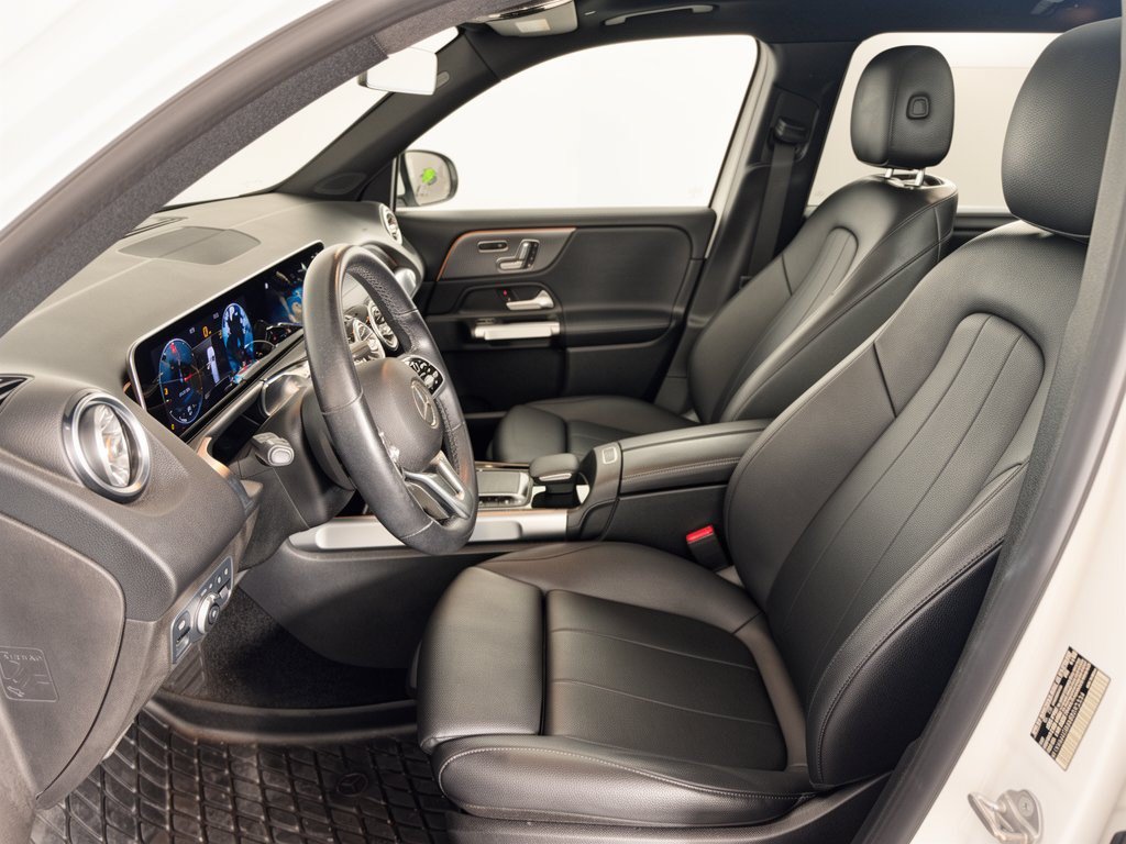 Used 2021 Mercedes-Benz GLB 250 image 5
