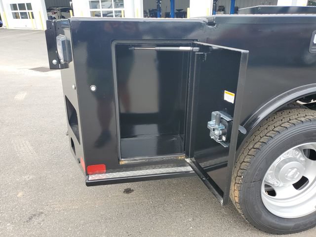New 2026 RAM 5500 Tradesman AWD/4WD image 12
