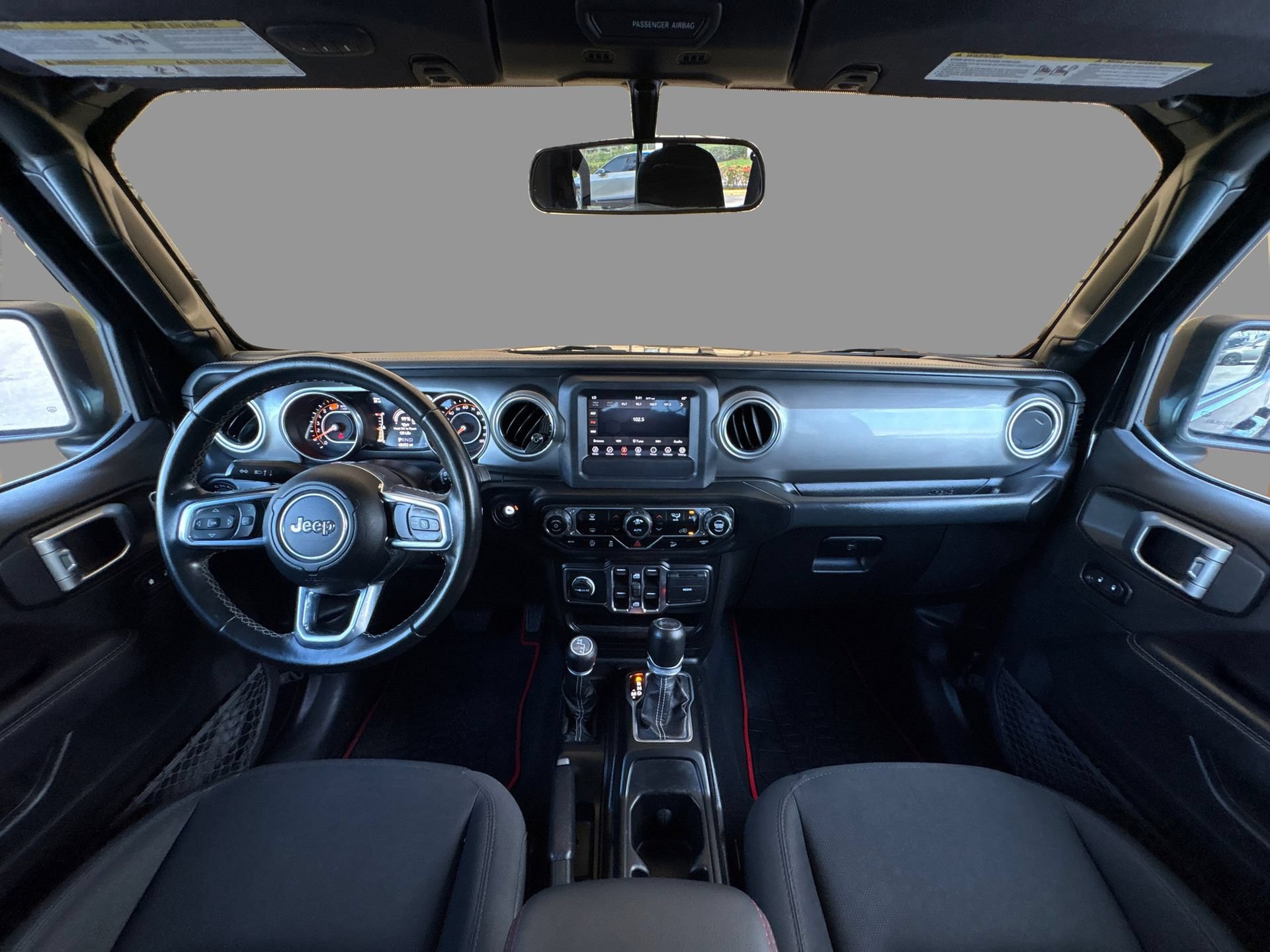 Used 2020 Jeep Wrangler Unlimited Sahara AWD/4WD image 21