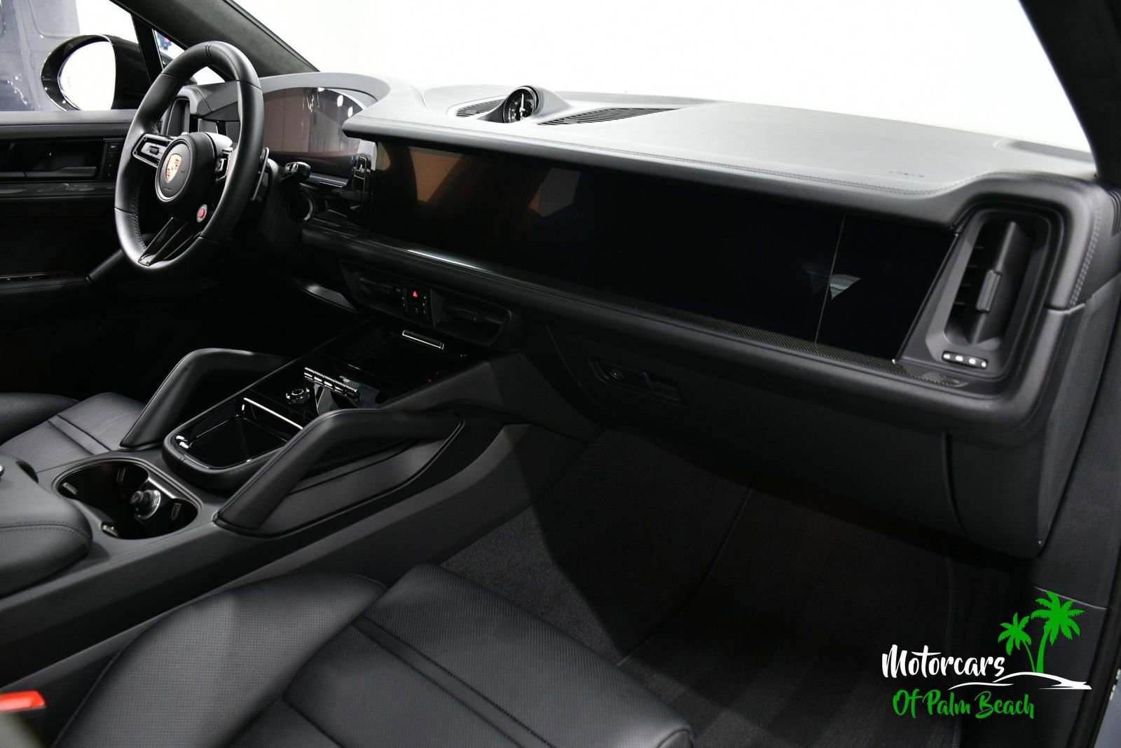 Used 2024 Porsche Cayenne Turbo GT image 58