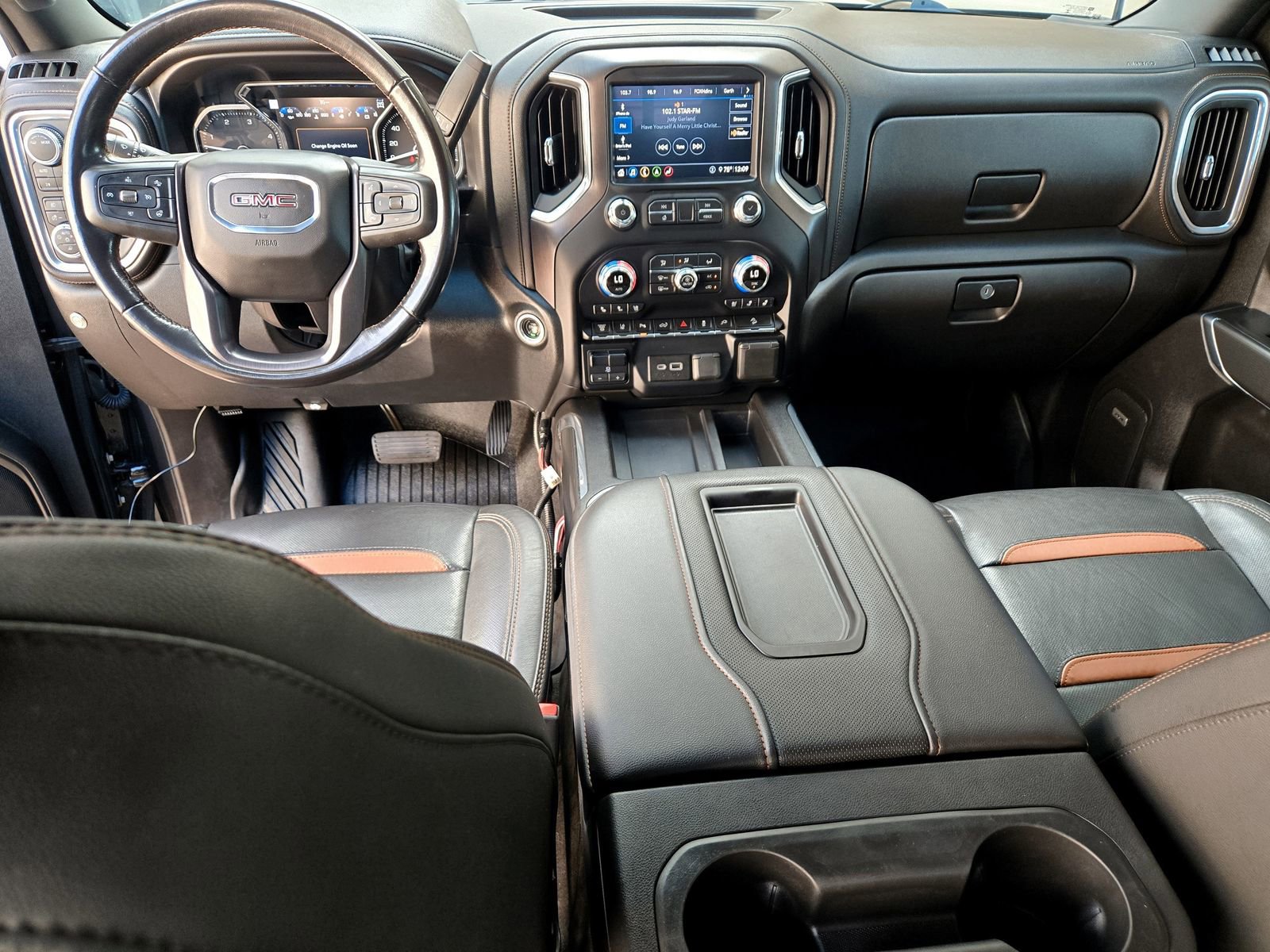 Used 2020 GMC Sierra 2500 AT4 w/ AT4 Premium Package image 10