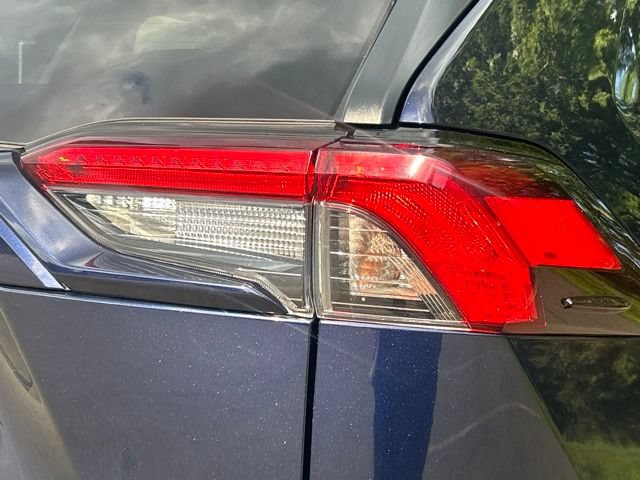 Used 2020 Toyota RAV4 XLE w/ All Weather Liner Package AWD/4WD image 8