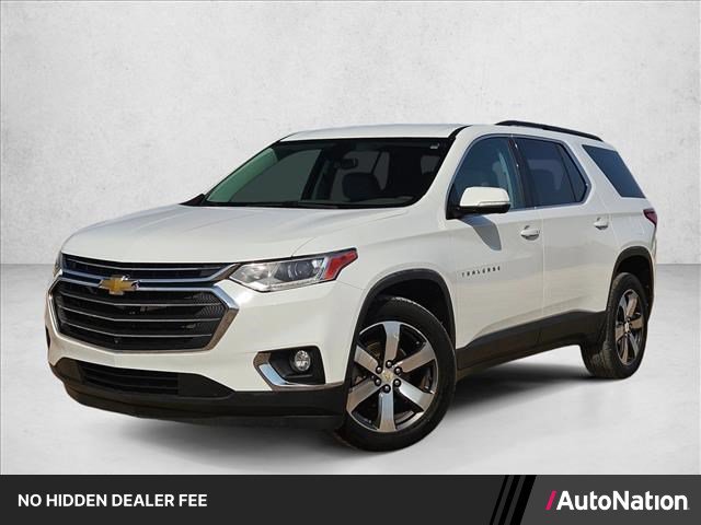 Used 2020 Chevrolet Traverse LT w/ LT Premium Package AWD/4WD image 1