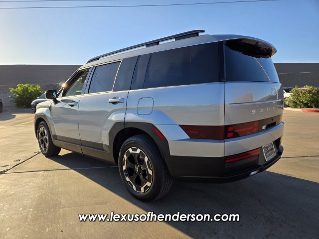Used 2025 Hyundai Santa Fe SEL AWD/4WD image 4