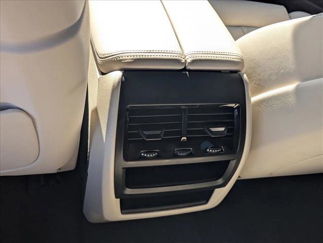 Certified 2024 BMW X5 xDrive50e w/ Premium Package AWD/4WD image 18