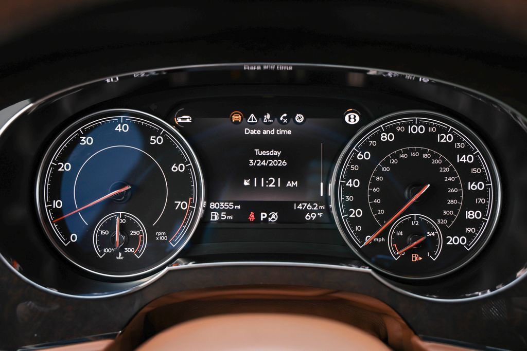 Used 2019 Bentley Bentayga AWD/4WD image 12