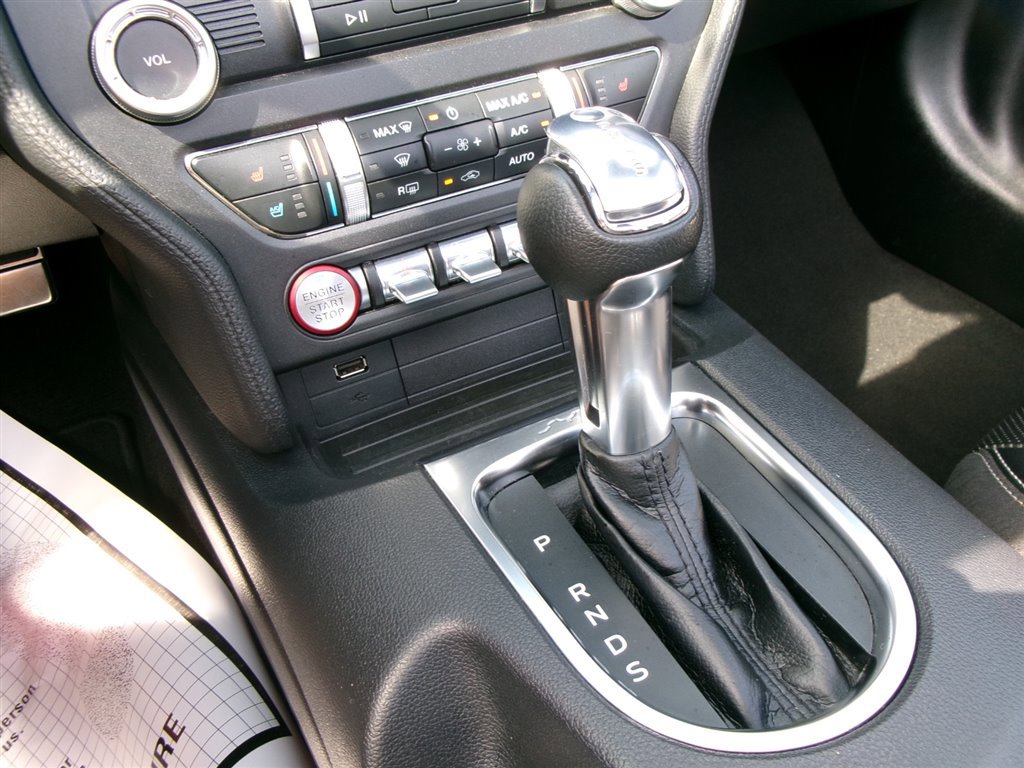 Used 2023 Ford Mustang Premium image 18