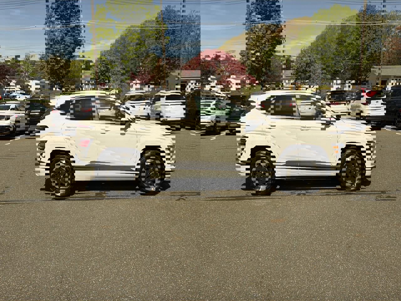 Certified 2024 Hyundai Kona SEL FWD image 11