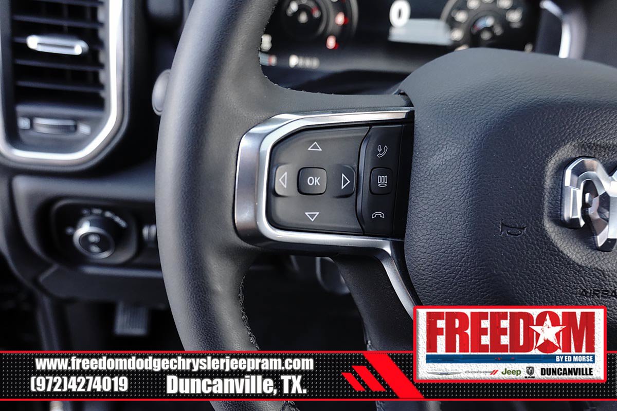 Used 2025 RAM 3500 Laramie AWD/4WD image 25