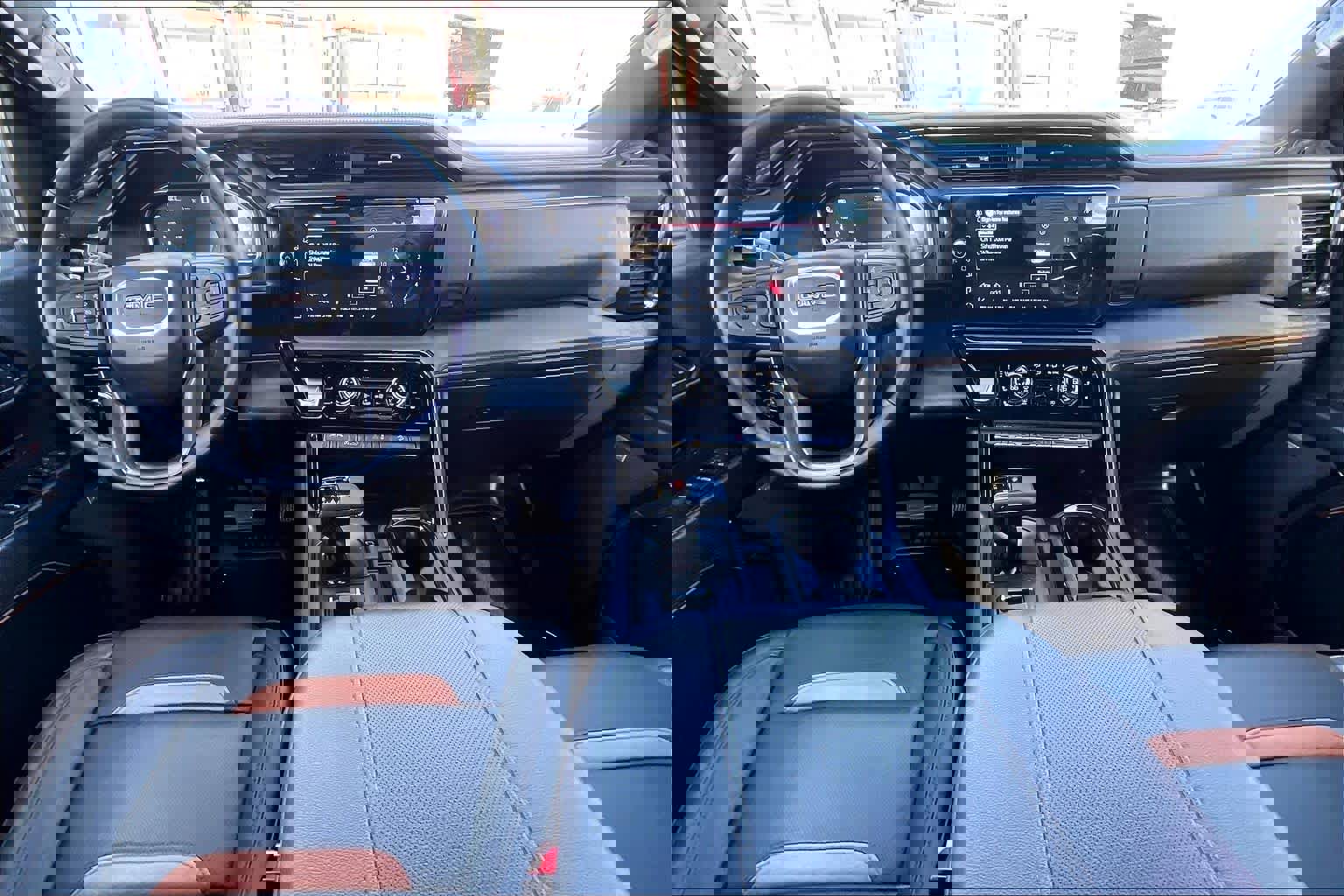 Certified 2025 GMC Sierra 1500 AT4 w/ AT4 Premium Package image 15