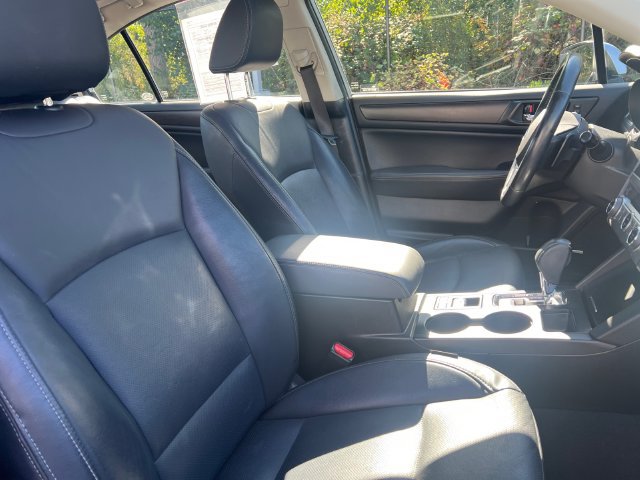 Used 2017 Subaru Legacy 2.5i Limited AWD/4WD image 19
