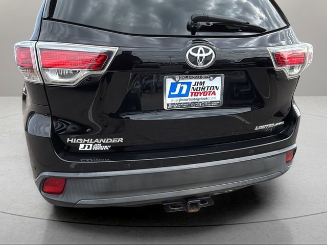 Used 2015 Toyota Highlander Limited Platinum AWD/4WD image 9