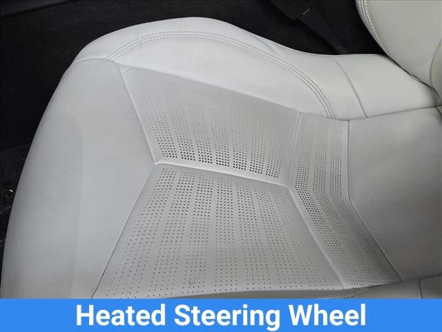 Certified 2023 Chevrolet Corvette Stingray Premium Conv w/ Z51 Performance Package image 31