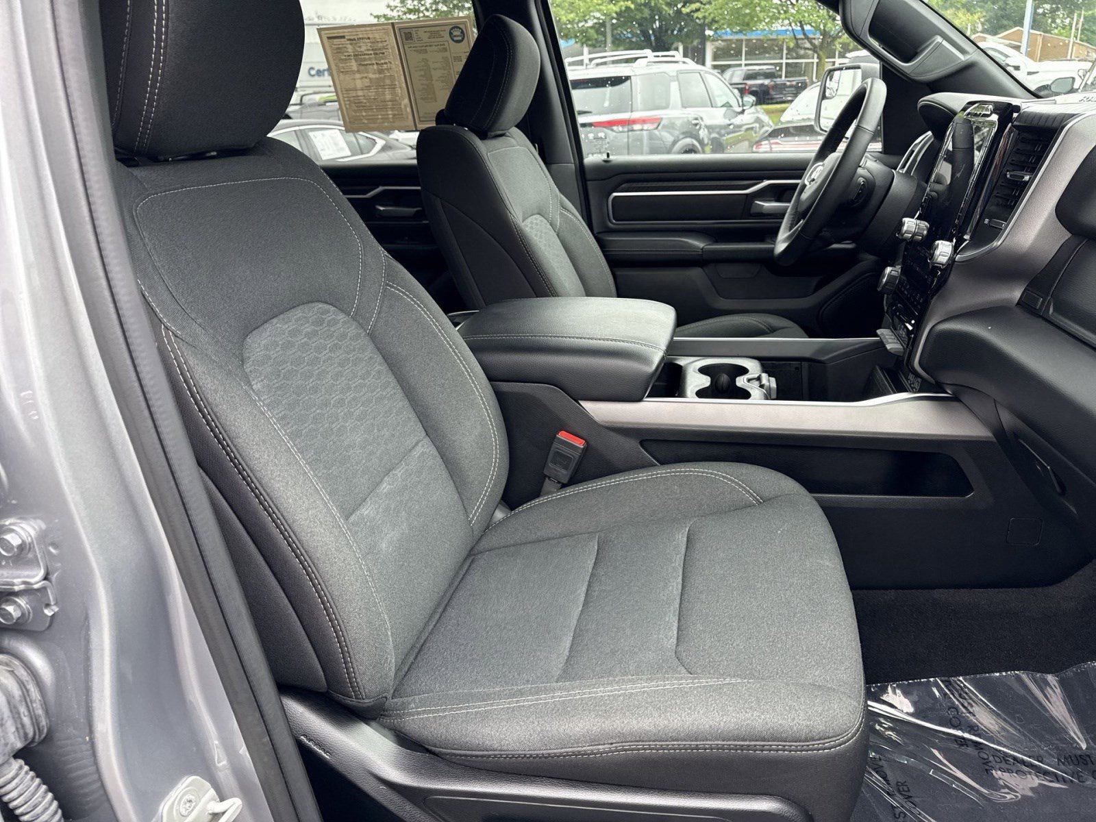 Used 2025 RAM 1500 Big Horn AWD/4WD image 23