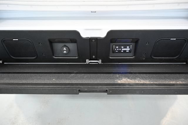 Used 2025 GMC Sierra 1500 AT4X AWD/4WD image 10