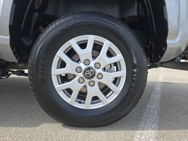 Used 2025 Toyota Tacoma SR image 31