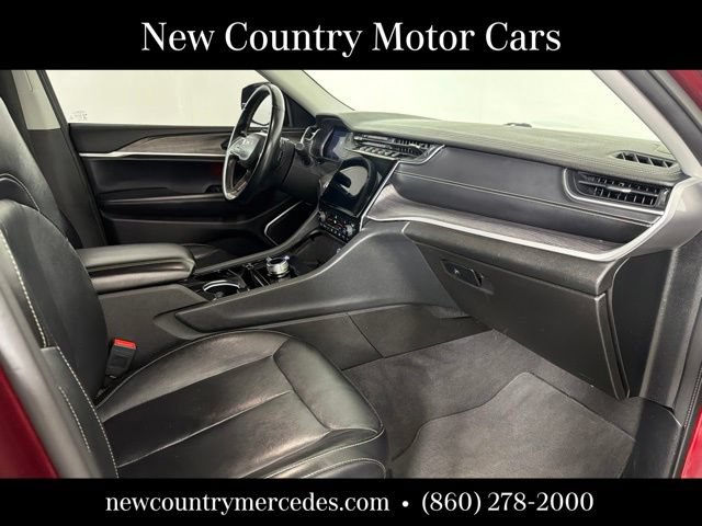 Used 2021 Jeep Grand Cherokee L Limited AWD/4WD image 17