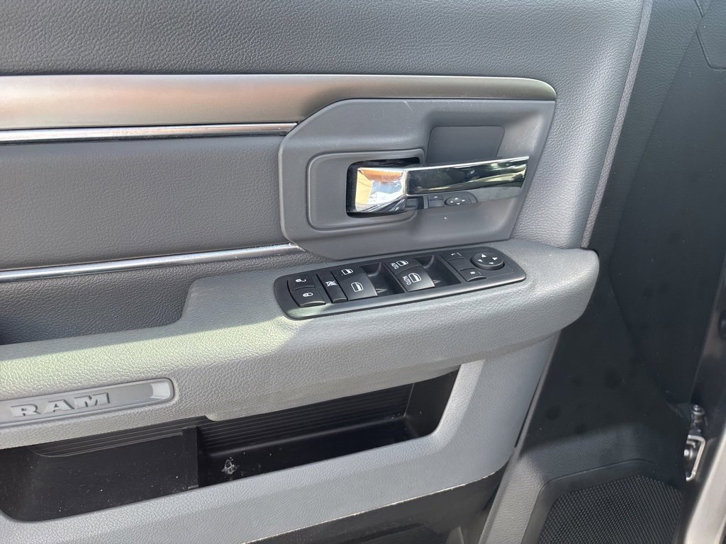 Used 2020 RAM 1500 Classic Warlock image 8