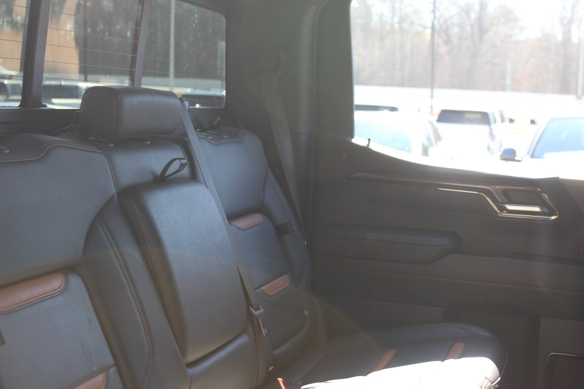 Used 2023 GMC Sierra 1500 AT4 w/ AT4 Premium Package image 34