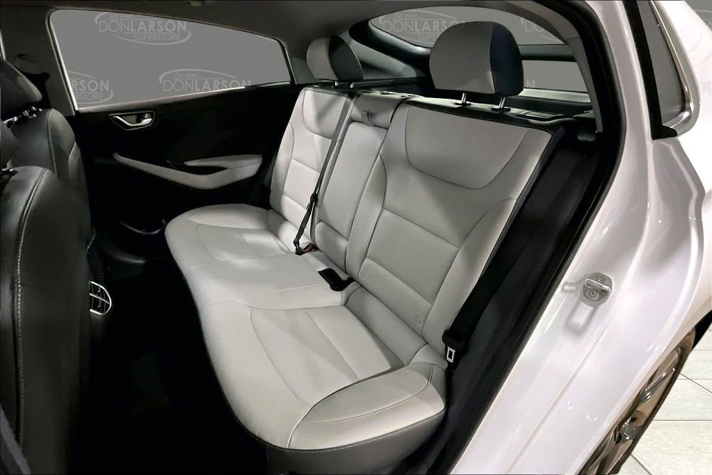 Used 2022 Hyundai Ioniq Limited image 14