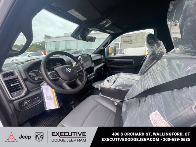 New 2027 RAM 5500 Tradesman AWD/4WD image 9