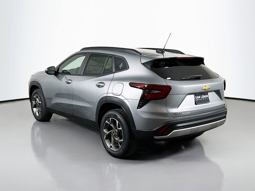 New 2026 Chevrolet Trax LT w/ Driver Confidence Package image 5
