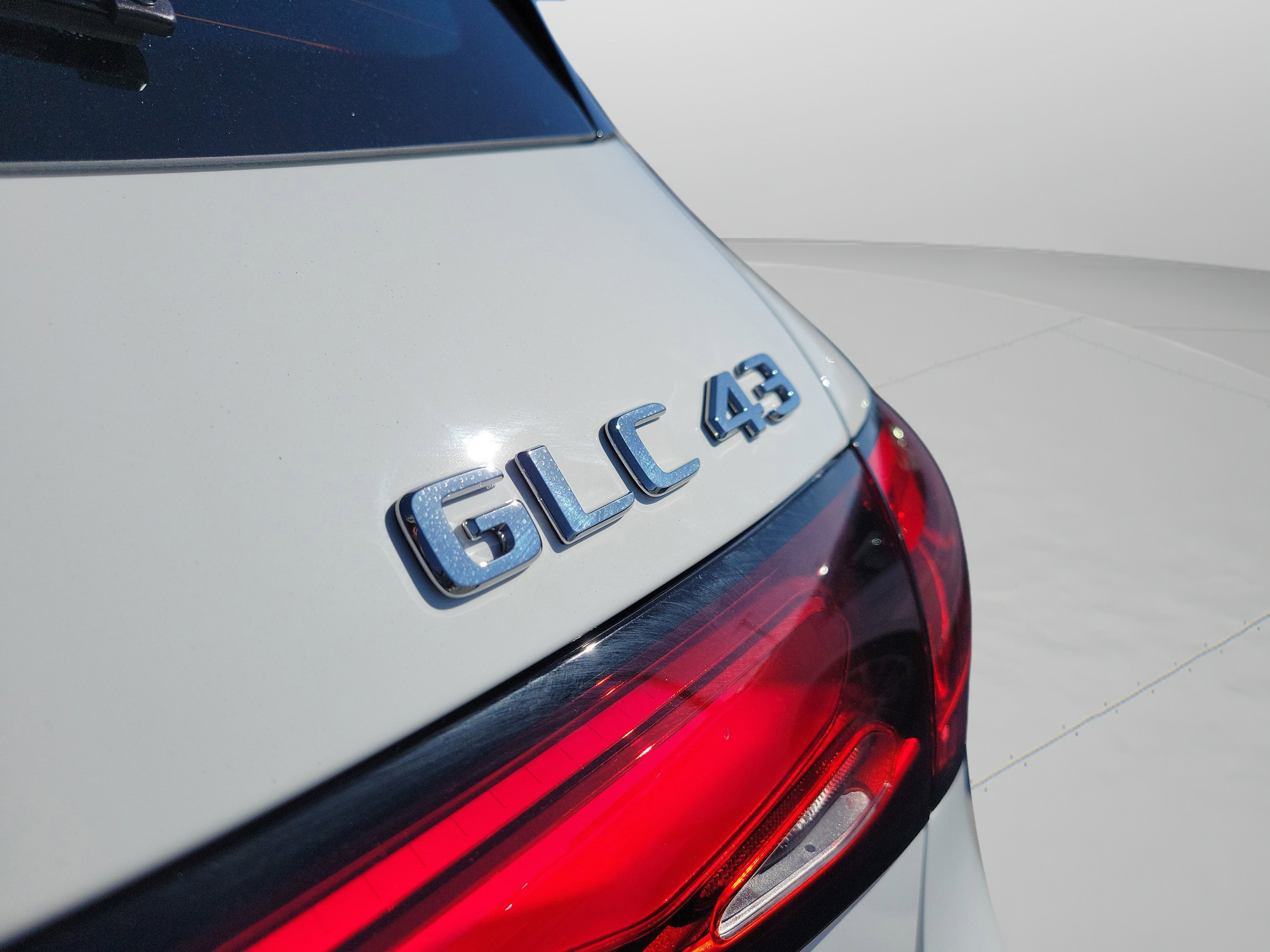 Used 2026 Mercedes-Benz GLC 43 AMG 4MATIC image 31