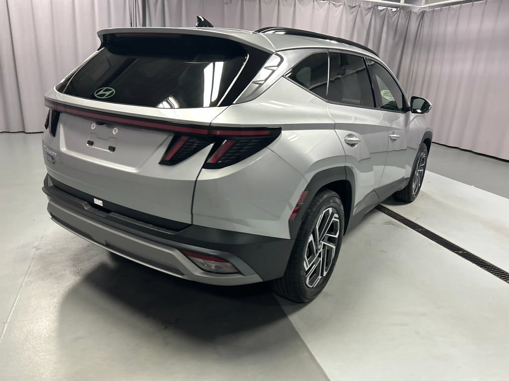 Used 2026 Hyundai Tucson Limited FWD image 7